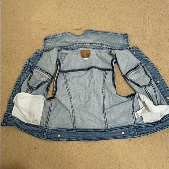 American Eagle Jean Vest - Picture 3 of 4